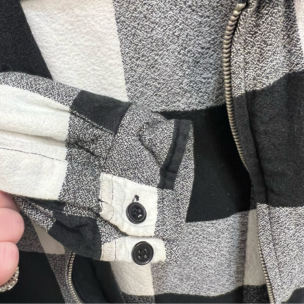 Checkered B&W Jacket - Picture 4 of 5